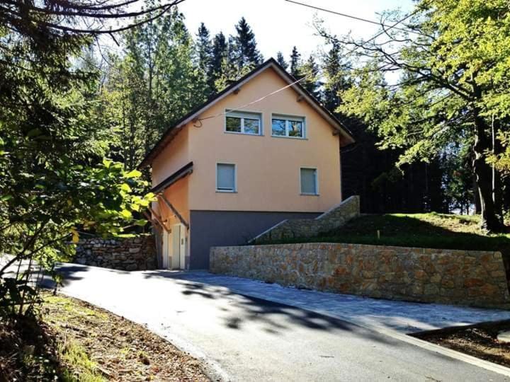 Apartmaji Velikonja Ajdovščina Dış mekan fotoğraf